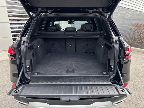 Used 2024 BMW X5 xDrive40i w/ Parking Assistance Package image 6