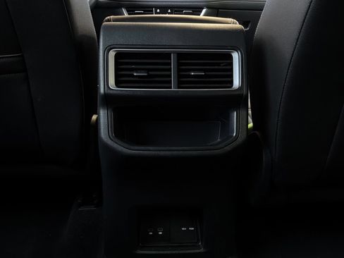 Used 2026 Volkswagen Atlas Cross Sport SE FWD image 14