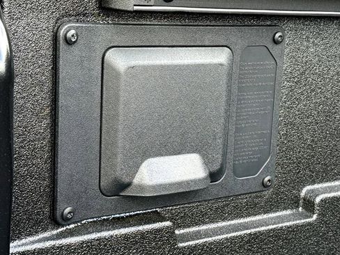 New 2025 Toyota Tacoma TRD Off-Road image 7