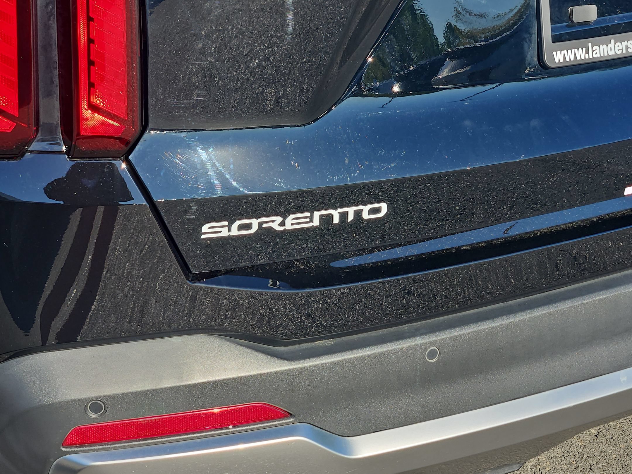 Used 2025 Kia Sorento S w/ Panoramic Sunroof Package FWD image 39