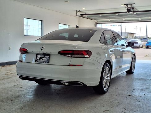 Used 2021 Volkswagen Passat 2.0T S FWD image 15