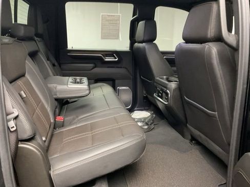 Certified 2024 Chevrolet Silverado 2500 High Country w/ Technology Package AWD/4WD image 32