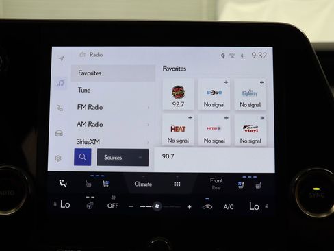 Used 2023 Lexus RX 350 Premium w/ Accessory Package (Z1) FWD image 22