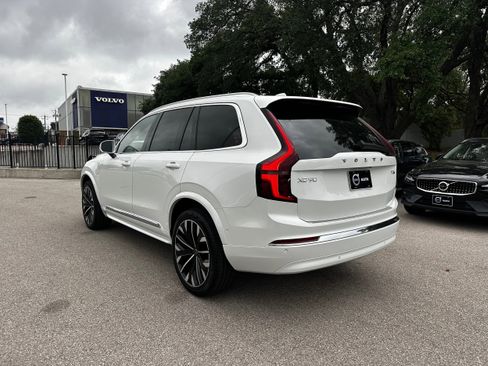 New 2025 Volvo XC90 T8 Plus w/ Protection Package Premier image 4