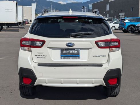 Used 2020 Subaru Crosstrek 2.0i Limited w/ Moonroof Package w/Navigation AWD/4WD image 4