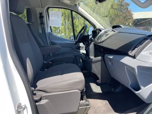 Used 2018 Ford Transit 350 XLT RWD image 22