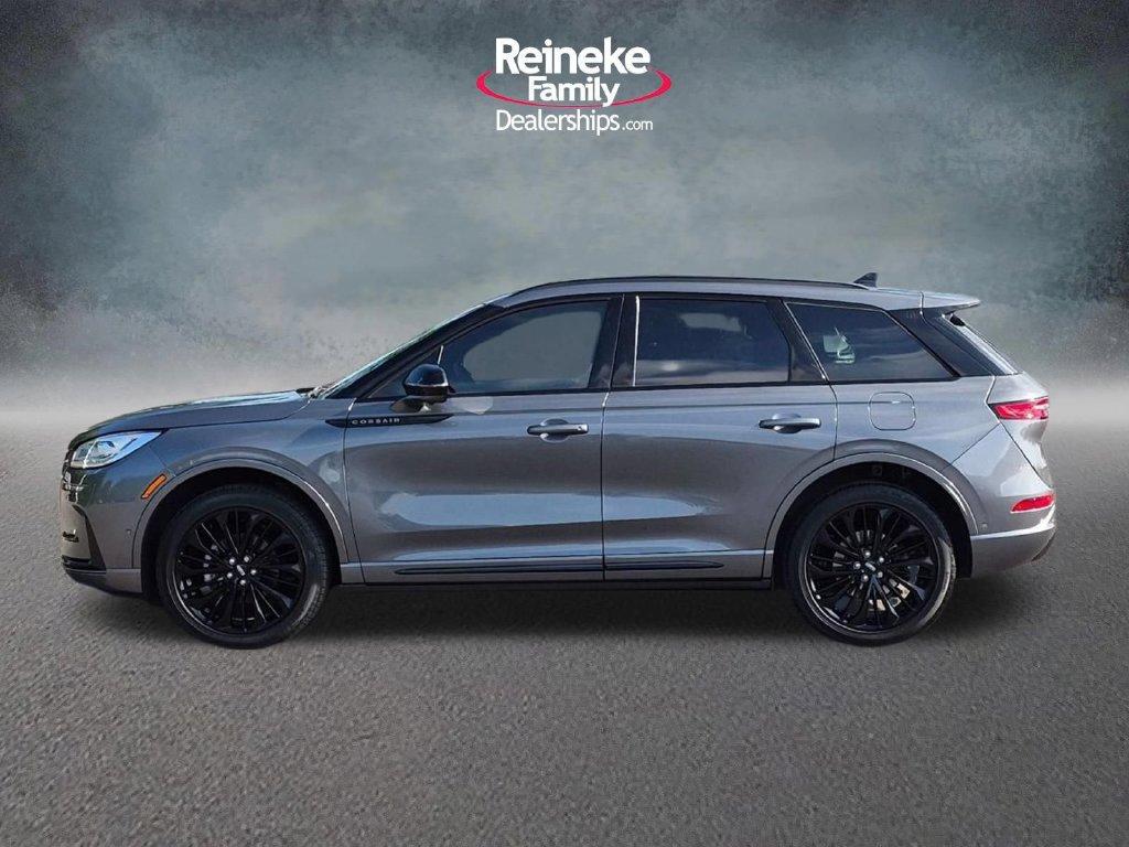 Used 2023 Lincoln Corsair Reserve w/ Equipment Group 202A AWD/4WD image 10