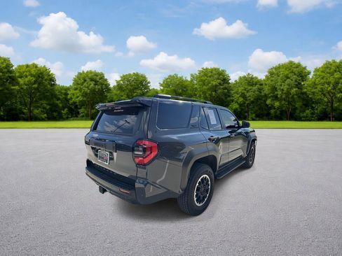 Used 2026 Toyota 4Runner TRD Off-Road Premium AWD/4WD image 5