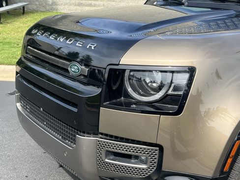 Used 2021 Land Rover Defender 110 X AWD/4WD image 9