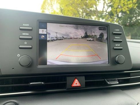 New 2026 Hyundai Elantra Sport FWD image 14