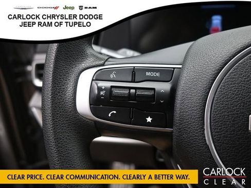 Used 2024 Kia Sportage LX image 14