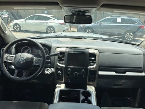 Used 2014 RAM 2500 SLT AWD/4WD image 24
