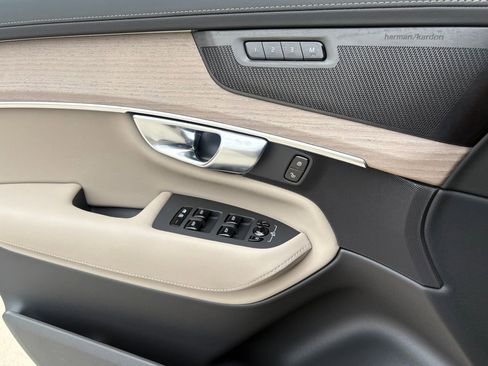 New 2026 Volvo XC90 B6 Ultra w/ Protection Package Premier image 15