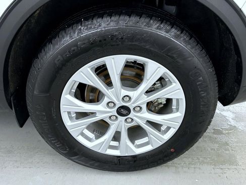Used 2025 Ford Escape Active AWD/4WD image 22