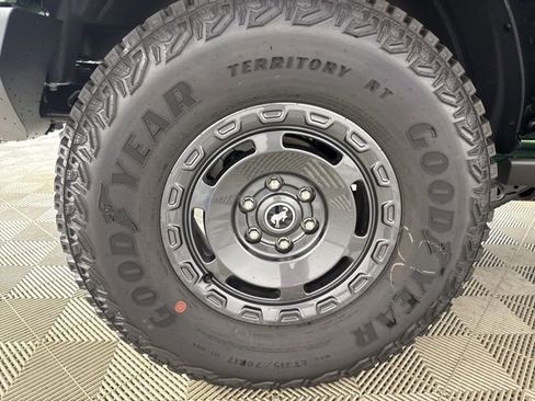 New 2025 Ford Bronco Badlands image 29