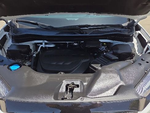 Certified 2022 Honda Passport TrailSport image 13