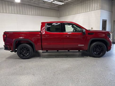 Used 2024 GMC Sierra 1500 Elevation AWD/4WD image 8