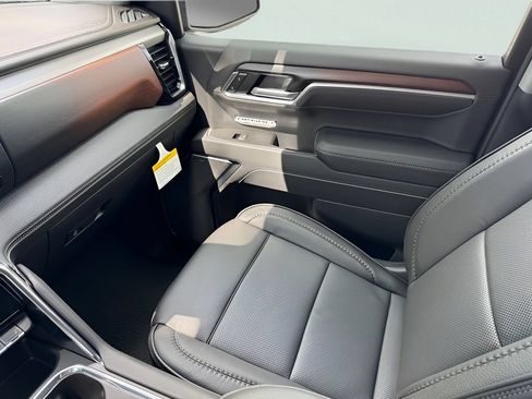 New 2026 GMC Sierra 1500 Denali AWD/4WD image 24