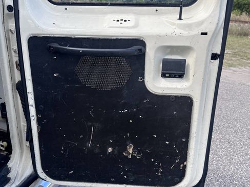 Used 1995 Ford E-250 and Econoline 250 image 21
