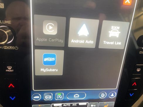 Used 2025 Subaru Forester Premium image 9