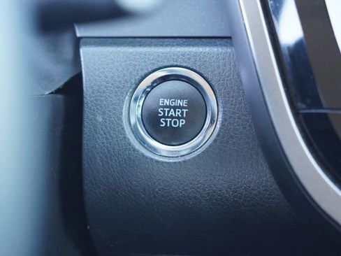 Used 2022 Toyota Camry XSE image 23