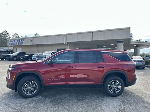 New 2026 Chevrolet Traverse LT w/ Driver Confidence Package image 18