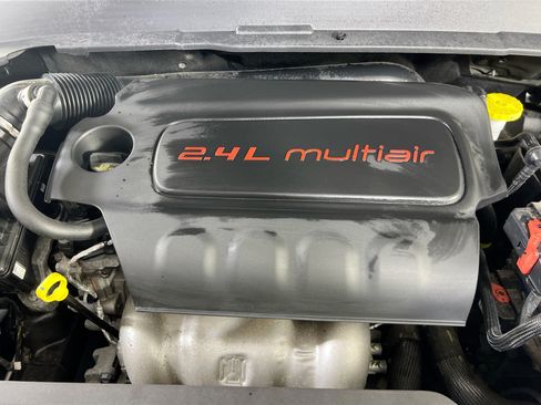 Used 2022 Jeep Compass Limited AWD/4WD image 27