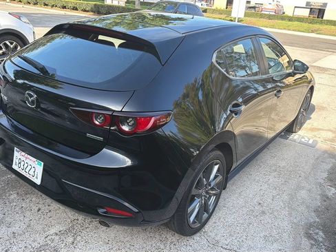 Used 2021 MAZDA MAZDA3 s FWD image 6