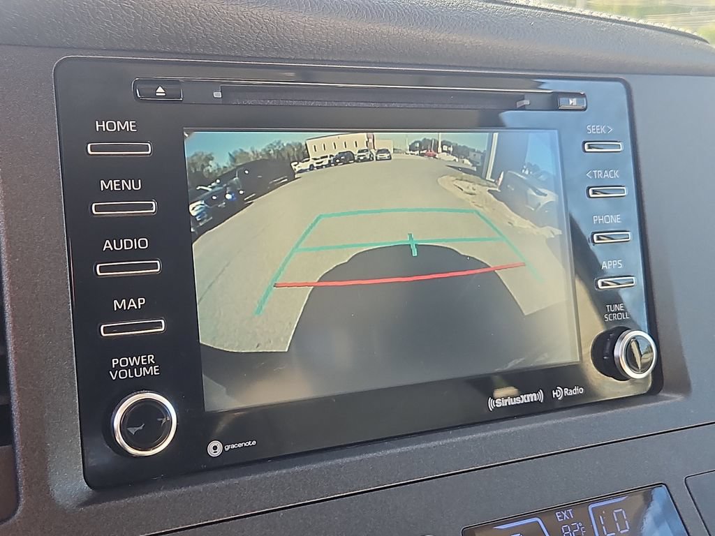 Used 2020 Toyota Sienna XLE w/ XLE Navigation Package AWD/4WD image 15
