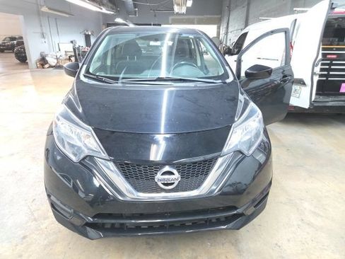 Used 2018 Nissan Versa Note SV FWD image 1