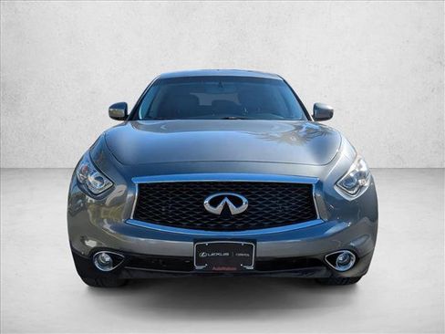 Used 2017 INFINITI QX70 AWD image 3