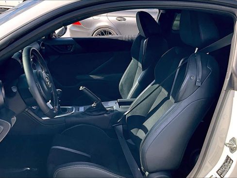 Used 2024 Toyota GR86 Premium w/ Performance Package RWD image 7