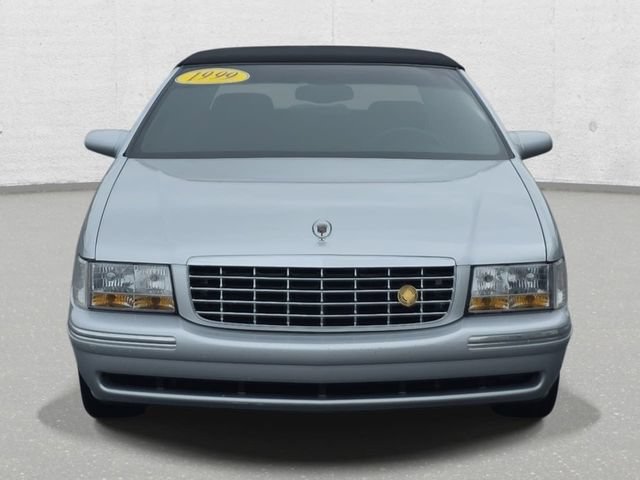 Used 1999 Cadillac De Ville w/ Comfort/Convenience Pkg FWD image 2