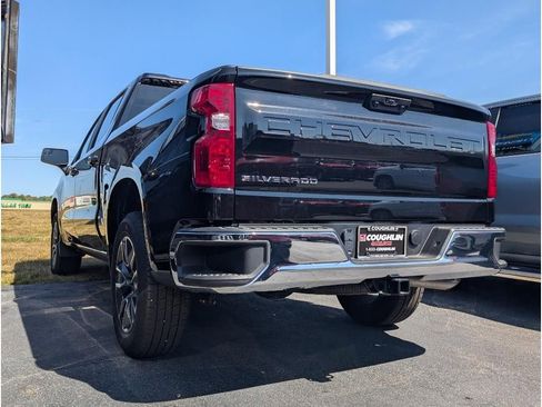 Used 2025 Chevrolet Silverado 1500 LT image 5