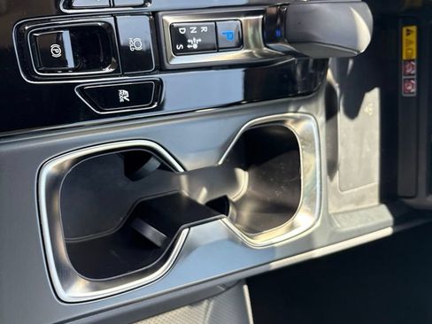 Used 2025 Lexus NX 350h AWD w/ Cold Area Package image 15