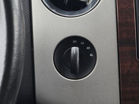 Used 2007 Ford Expedition Limited image 16