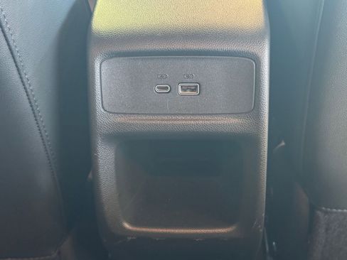 Used 2025 Buick Envista Sport Touring image 29