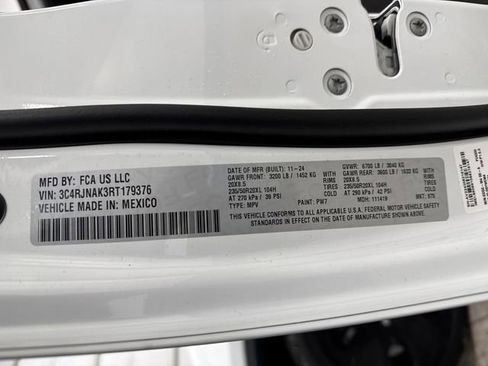 Used 2024 Jeep Wagoneer Launch Edition image 41