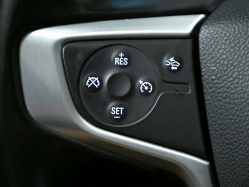 Used 2023 GMC Acadia SLT image 37