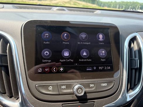 Used 2020 Chevrolet Equinox Premier FWD image 23