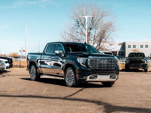 Used 2023 GMC Sierra 1500 Denali Ultimate image 1