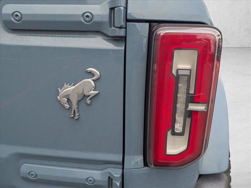 Certified 2022 Ford Bronco Outer Banks image 13