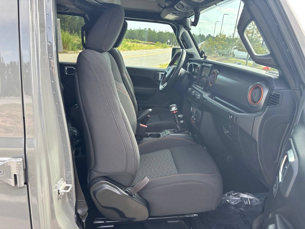 Used 2023 Jeep Gladiator Mojave w/ Cold Weather Group AWD/4WD image 51