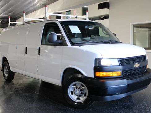 Used 2021 Chevrolet Express 2500 Extended w/ Driver Convenience Package RWD image 32