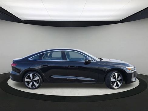 Certified 2025 Audi A5 2.0T Premium w/ Convenience Package image 8