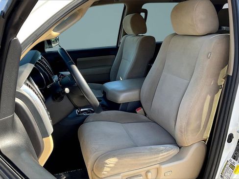 Used 2022 Toyota Sequoia SR5 image 25