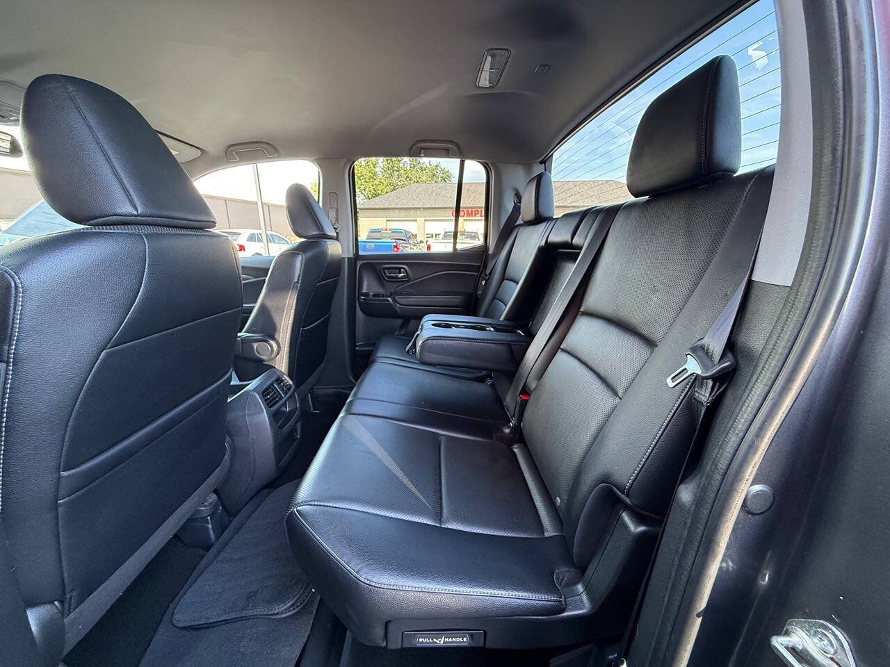 Used 2017 Honda Ridgeline RTL-T image 19