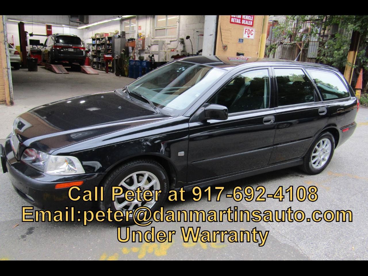 Used 2002 Volvo V40 FWD image 1