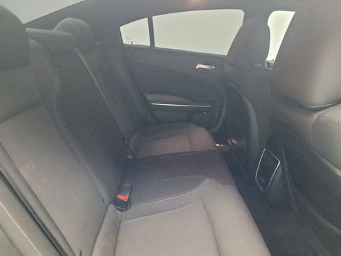 Used 2017 Dodge Charger R/T image 19