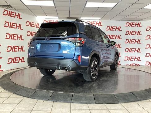 Used 2025 Subaru Forester Limited w/ Popular Package #1 AWD/4WD image 7